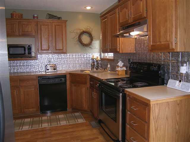 814 E Hawthorne, Derby, KS 67037