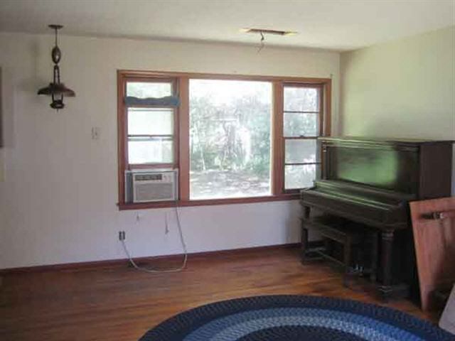 1427 N Webb Rd, Mulvane, KS 67110