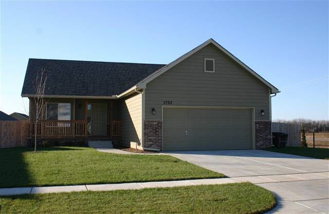 1425 Spring Ridge Dr, Derby, KS 67037