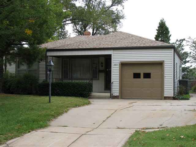 3813 E Grail, Wichita, KS 67218