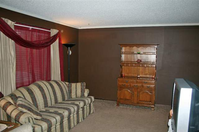 734 Filmore, Cheney, KS 67205