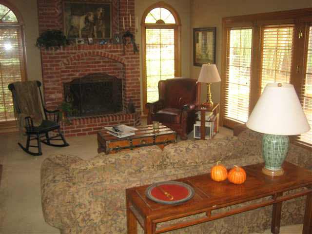 9207 E Elm, Wichita, KS 67206