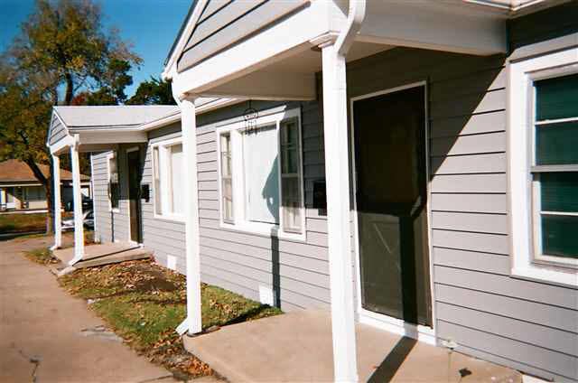1546 N Pinecrest, Wichita, KS 67208