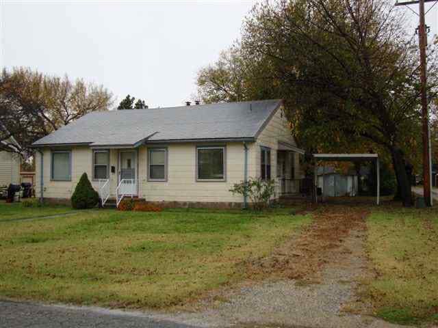 140 Pine, Mulvane, KS 67110