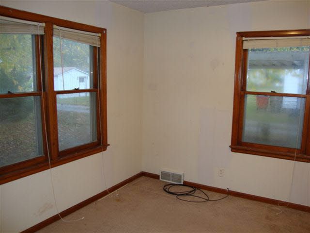 140 Pine, Mulvane, KS 67110