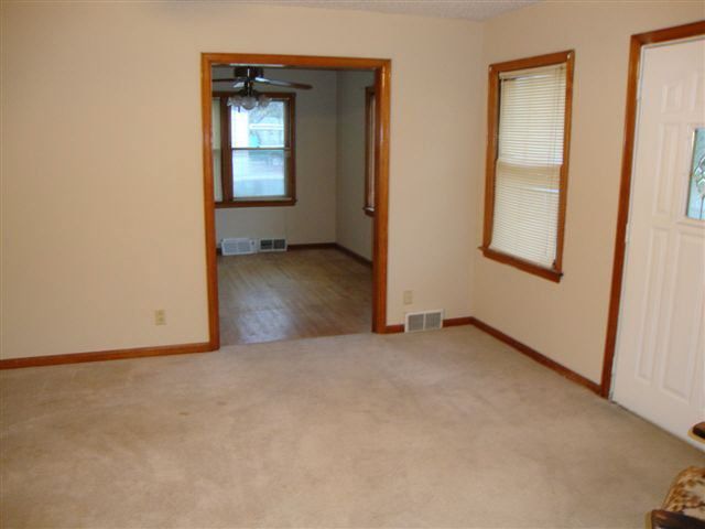 140 Pine, Mulvane, KS 67110