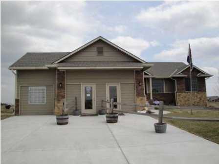 4070 Westbrook St, Maize, KS 67101
