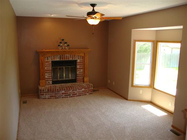 305 Richard Rd, Goddard, KS 67052
