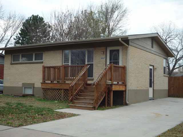 2207 S Glenn, Wichita, KS 67213