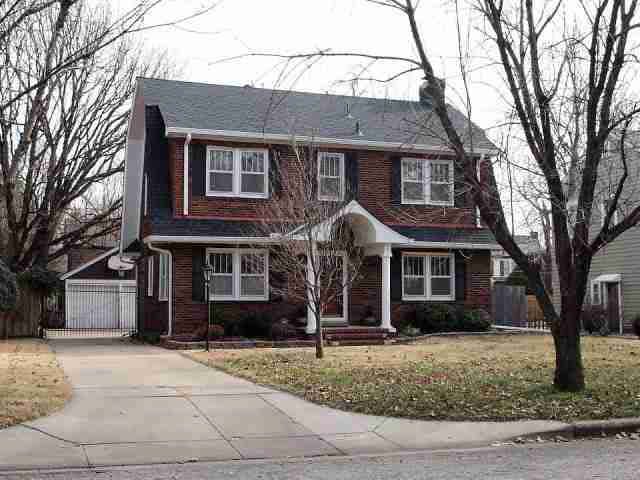 412 S Crestway, Wichita, KS 67218