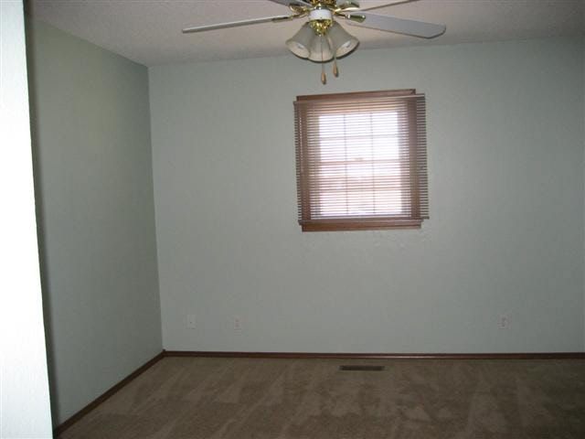 1914 N Peppercorn, Derby, KS 67037