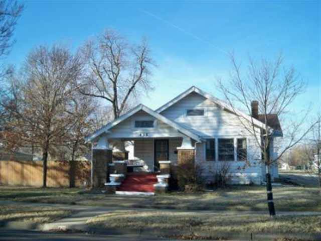 435 N Park, Valley Center, KS 67147