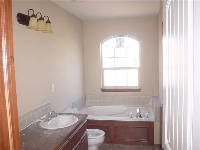 420 Karla, Haysville, KS 67060