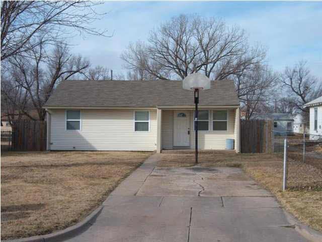 1713 S Saint Clair St, Wichita, KS 67213