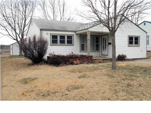 711 S Central, Mulvane, KS 67110