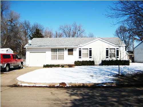 5910 E Bunting, Wichita, KS 67218