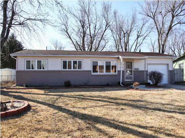 123 E Meadowlark, Derby, KS 67037