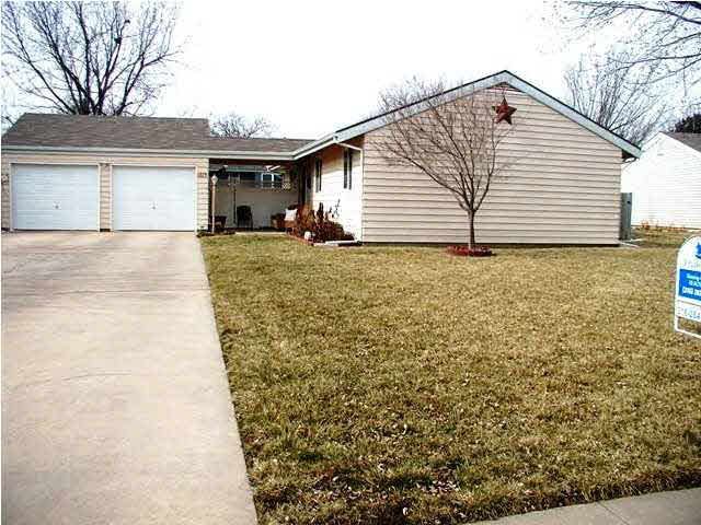 1213 Boyd, Newton, KS 67114