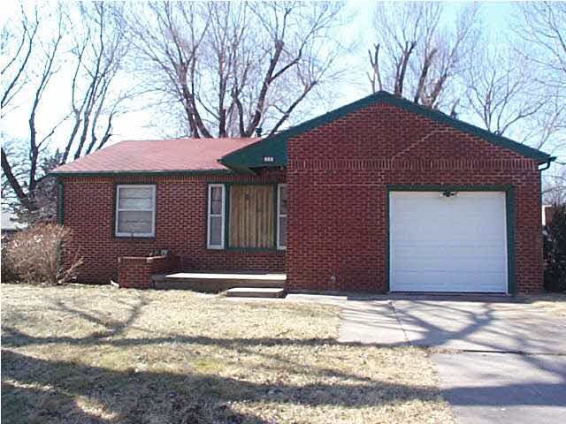 717 Farrell, Mulvane, KS 67110