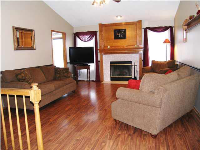 412 E Wild Plum Rd, Derby, KS 67037