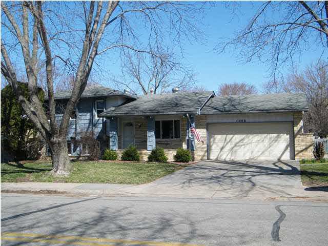 1006 E Kay, Derby, KS 67037