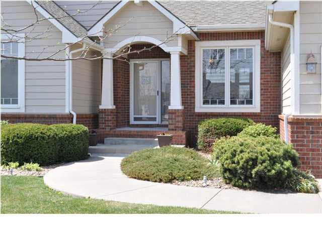 331 S Chippers Ct, Andover, KS 67002