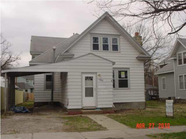 1405 E 8th Ave, Winfield, KS 67156