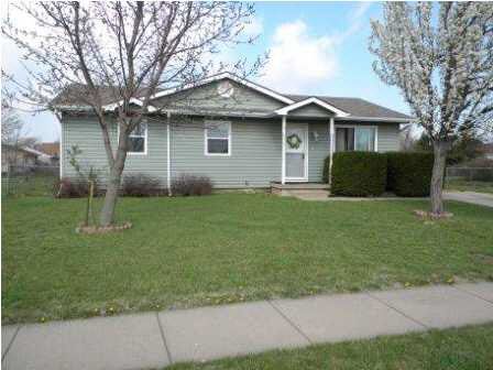 210 W Stewart Dr, Goddard, KS 67052