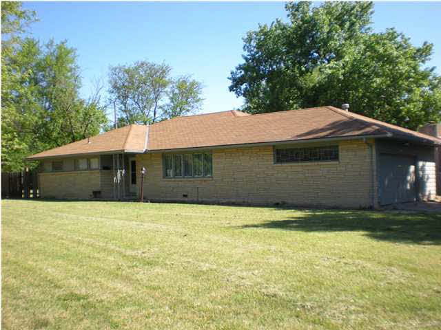 5602 E Coe Ct, Wichita, KS 67208