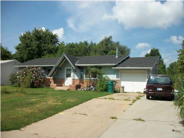 551 S Opal, Maize, KS 67101