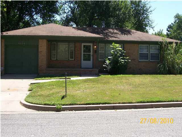 6013 E Castle, Wichita, KS 68218