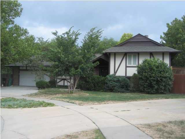 1018 S Beech, Wichita, KS 67207