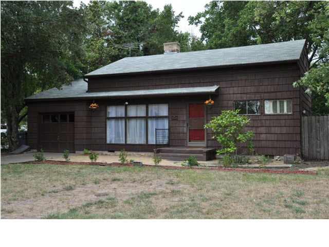 5002 E Bleckley Ct, Wichita, KS 67218
