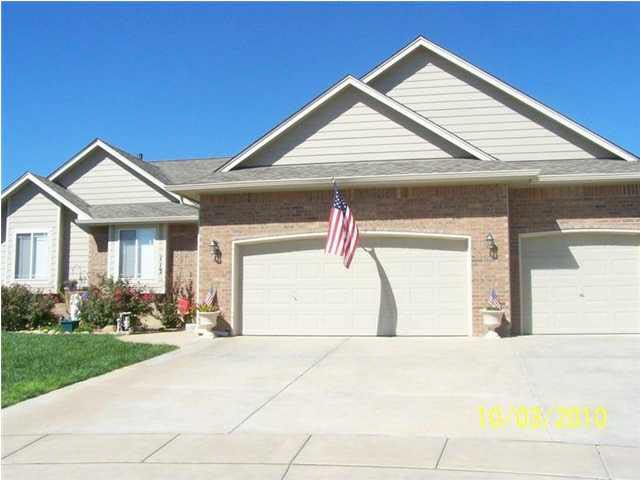 113 S Ping Ct, Andover, KS 67002