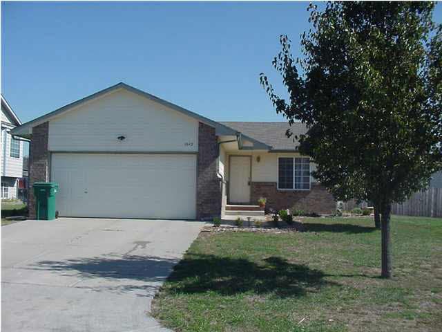 1642 Timbers Edge Ct, Mulvane, KS 67110