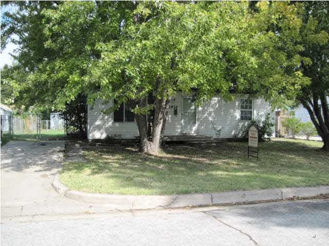 1934 S Custer, Wichita, KS 67213