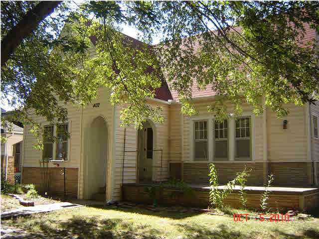 402 S G, Wellington, KS 67152
