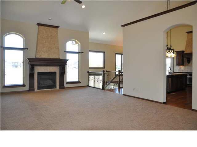 2500 N Rough Creek Rd, Derby, KS 67037