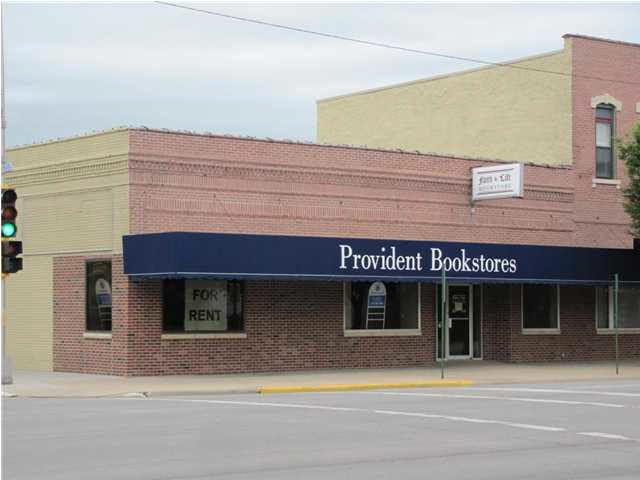 720 N Main St, Newton, KS 67114