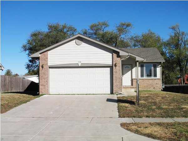 1518 Mona, Wichita, KS 67216