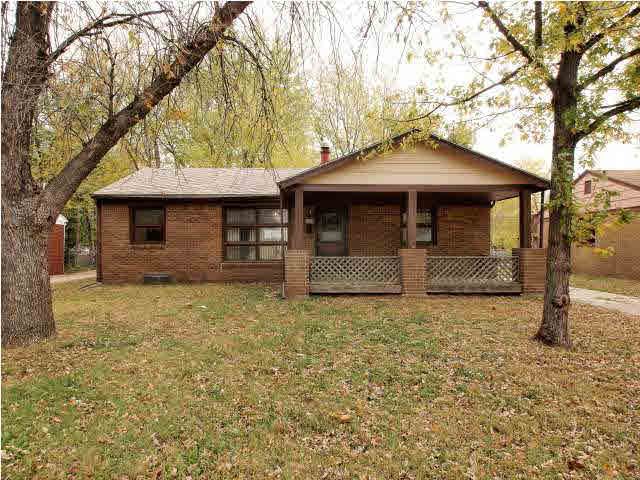 1232 N El Paso, Derby, KS 67037