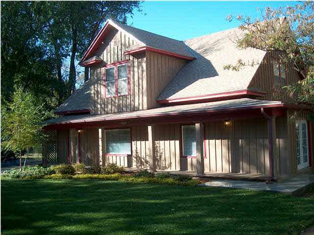 212 E Victory St, Maize, KS 67101