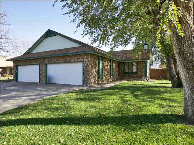 624 N Oak Forest, Derby, KS 67037