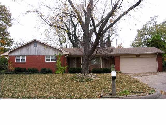 8307 E Peach Tree, Wichita, KS 67207
