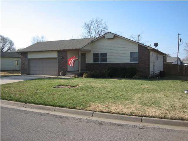 421 N 1st, Clearwater, KS 67026