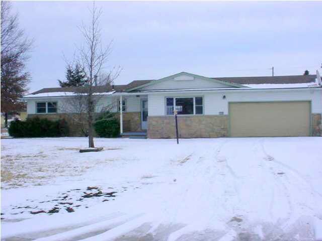 11201 E Osie, Wichita, KS 67207