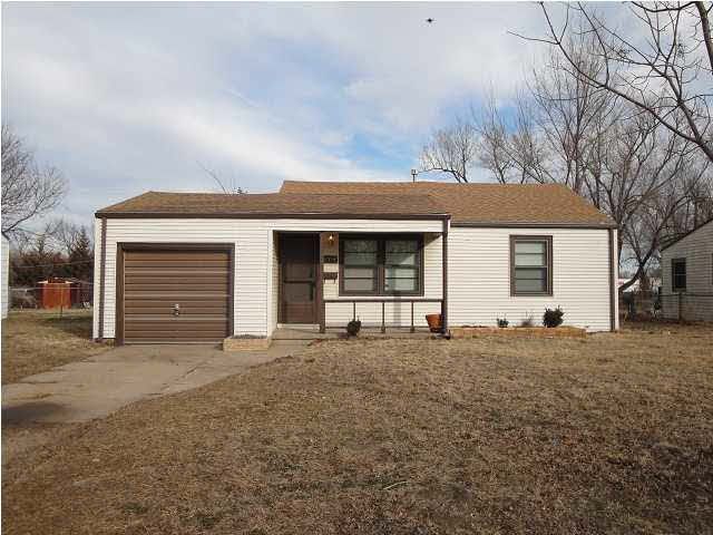 4514 Gold, Wichita, KS 67217