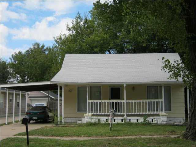 411 S Edwards, Wichita, KS 67215