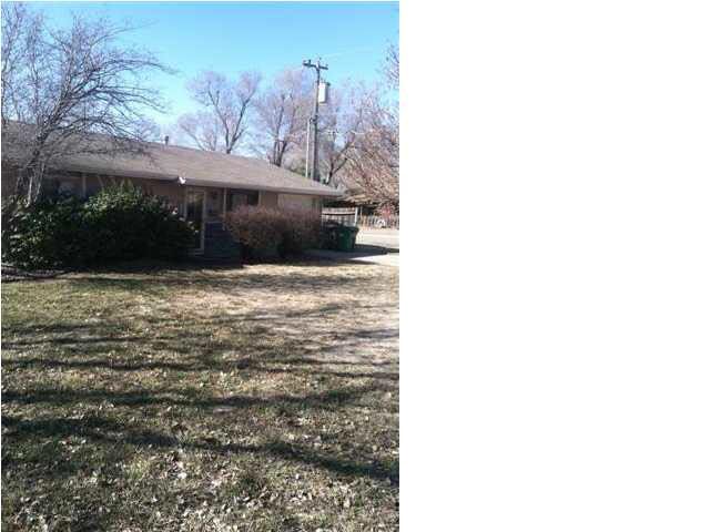551 N Hickory, Valley Center, KS 67147
