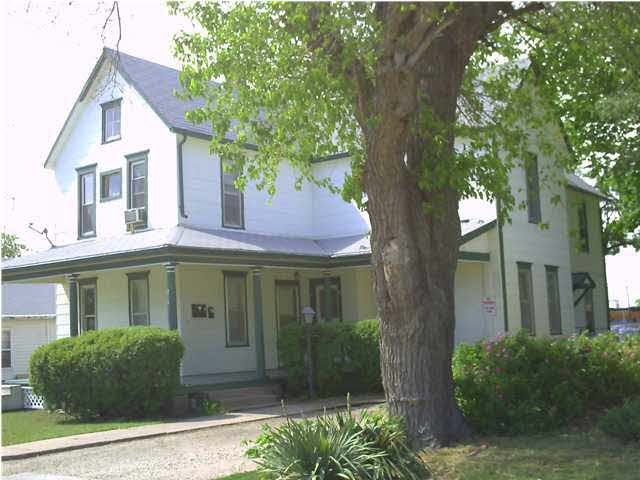 214 W 1st, Newton, KS 67114